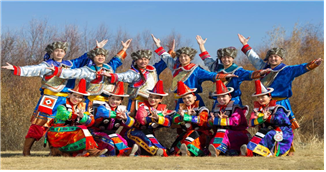 제22회 부산국제무용제 해운대 해변 특설 무대에서 선보일 몽골 공연 팀 모습. 부산국제무용제 제공