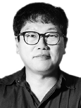 아트컨시어지 이상훈 대표. 부산일보DB