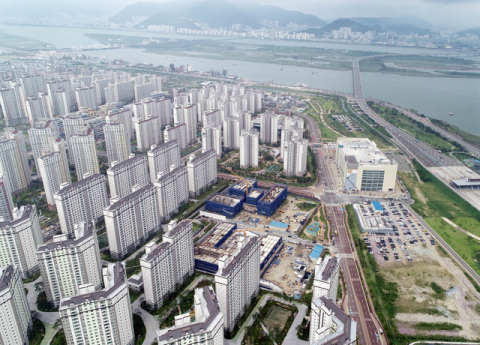 강서구 명지동서 새벽 한때 정전...2400여 세대 불편