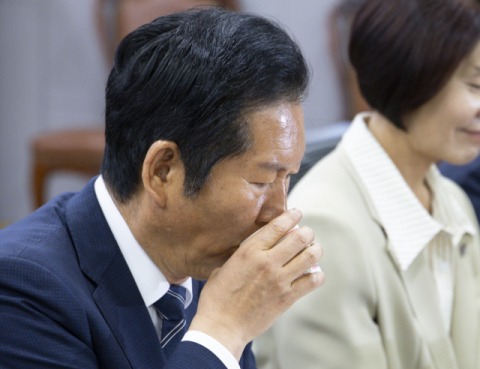 ‘정권은 짧다’ 발언 후폭풍? 정청래 사퇴 요구 쏟아진 與 의총