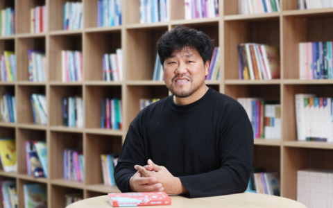 임성용 소설가
