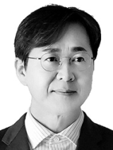이국환 동아대 한국어문학과 교수