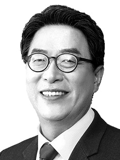[중앙로365] 금융허브 전쟁, 부산의 시간 많지 않다