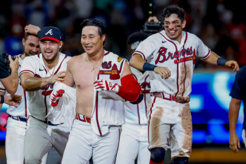 김하성 다저스 상대로 MLB 데뷔 첫 끝내기 안타