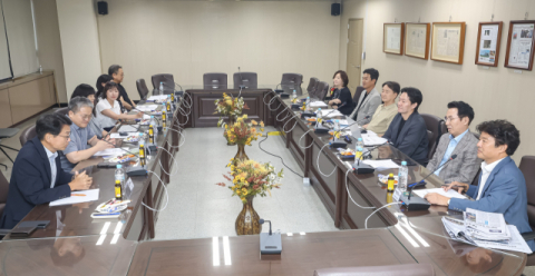 [부산일보 독자위원회 8월 회의] “현장 보도 돋보여… 민생·해양 정책 추진 과정 점검을”