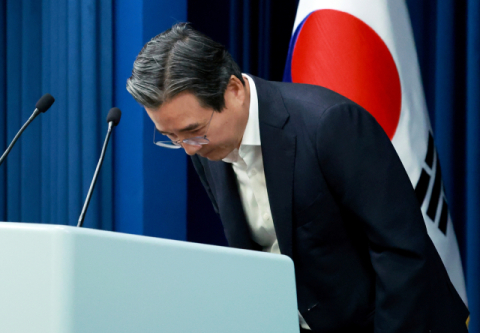 '사퇴' 김용범 