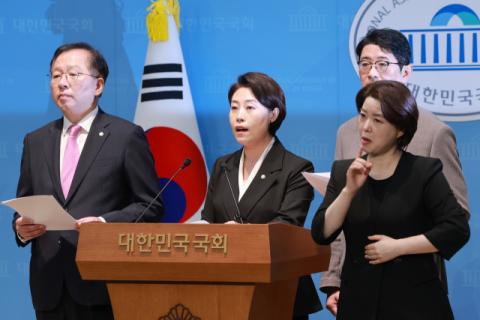 국민의힘 부산시당, 선거법 위반 혐의로 전재수 시장 고발