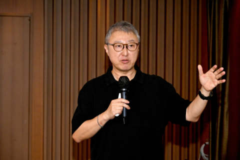 “AI가 답 내놓는 시대, 리더의 경쟁력은 질문에 있다”